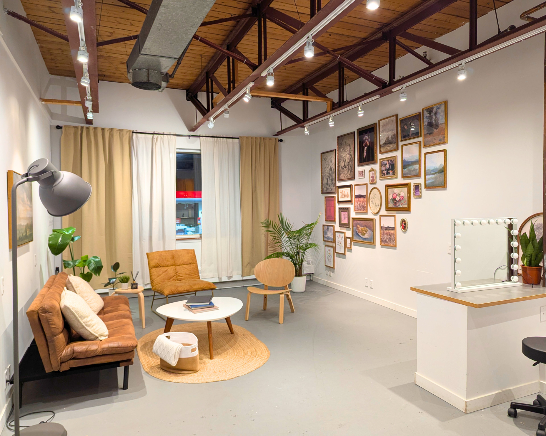 Content Hub Studio